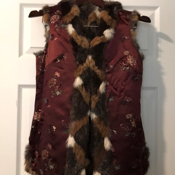 Reversible Authentic Fur Vest - Picture 2 of 4